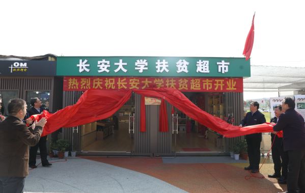http://news.gfscw.cn/_upload/article/images/e6/bb/d6bdfcf5458a89d8ef6fb058d61c/ba9a6959-9c34-4bee-8a93-71aeef20180d.jpg