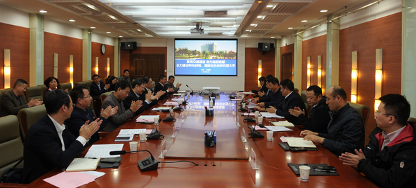 http://news.gfscw.cn/_upload/article/images/1c/a6/15f9abb74e44b3cb94b65a77bc20/2d7cb16c-14da-4cc4-84bd-b428d688dcd3.jpg