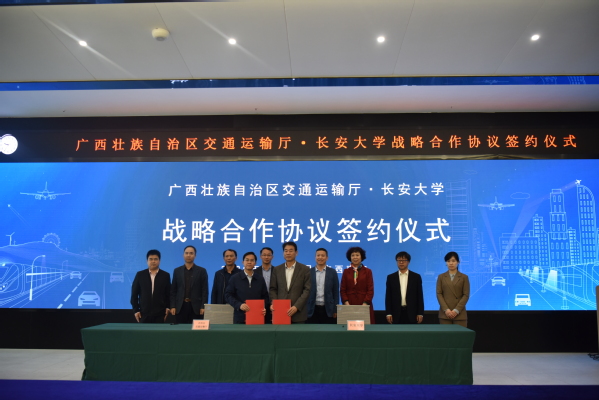 http://news.gfscw.cn/_upload/article/images/5a/db/bc38450a47ee8556077dd33c6d89/0ce006a4-93e9-4ec1-a676-8755ba05a834.jpg