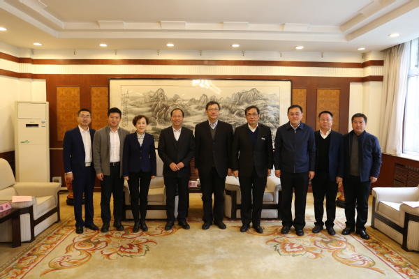 http://news.gfscw.cn/_upload/article/images/3d/c7/715471bf45b180a49c8f4a3b0996/a691e89c-b338-4232-b7ee-966f09fc9ff4.jpg